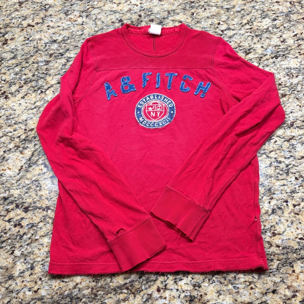 Abercrombie & Fitch Mens Muscle Fit Long Sleeve Red Distressed Logo Shirt M